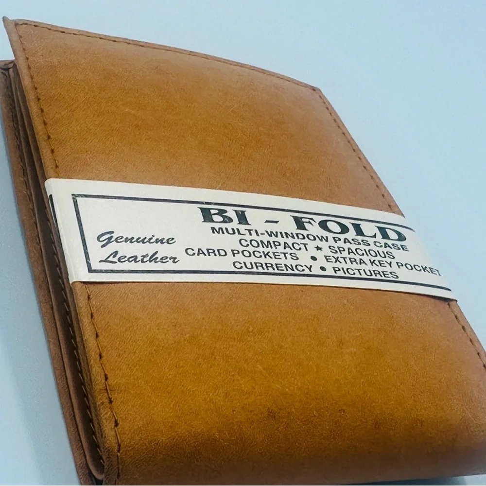 Bi-Fold Wallet BUNDLE Hand Crafted Genuine Leather (7) Pieces as pictured NEW!!